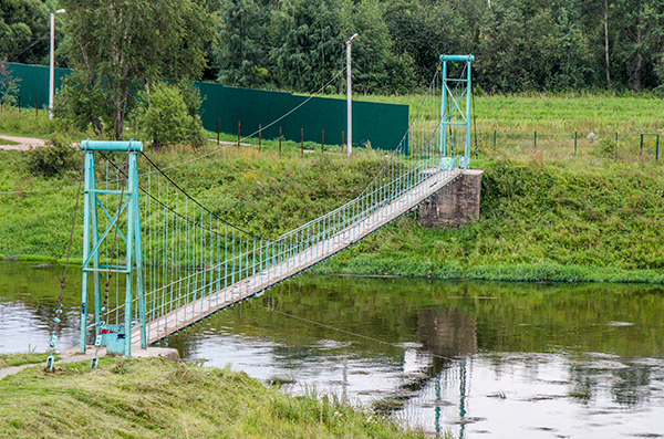 Общественники Одинцовского района помогут спасти легендарный подвесной мост в Каринском