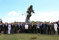 Памятник «Воин-Лыжник» появился в парке «Патриот»