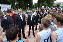 Роман Терюшков и Андрей Иванов открыли скейт-парк в Звенигороде