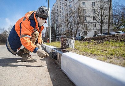 С 17 апреля в Одинцовском округе приступили к восстановлению дорожной разметки