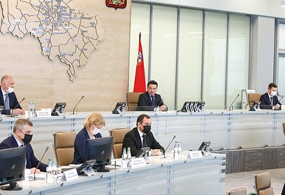 Обращения жителей в систему «Добродел» обсудили на совещании губернатора Подмосковья