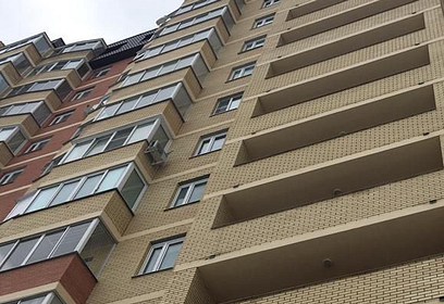 Заключено 8 контрактов на приобретение квартир для переселенцев из аварийного жилья в Звенигороде