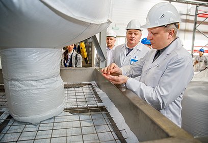 Андрей Иванов осмотрел новый цех предприятия «Комус-Упаковка»
