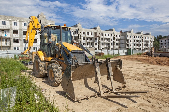 Строительство жилого комплекса «Валь д'Эмероль» возобновится в сентябре