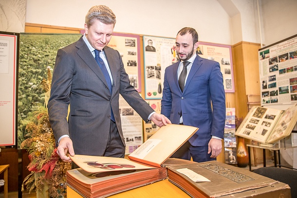 Андрей Иванов посетил Федеральный научный центр овощеводства, расположенный в поселке ВНИИССОК, Февраль