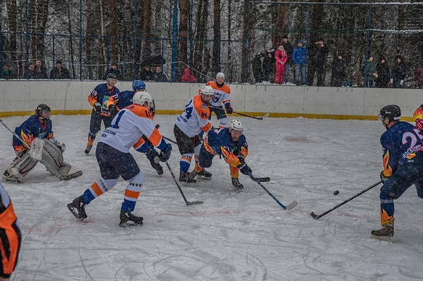 Сборная главы Одинцовского района встретилась с хоккейной командой из Никольского, Февраль