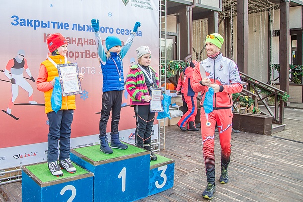 23 марта, в Одинцовском парке культуры, спорта и отдыха завершился лыжный сезон. Весенняя эстафета «СпортВектор 2019» стала заключительной лыжной гонкой в зимний период 2018-2019, Март