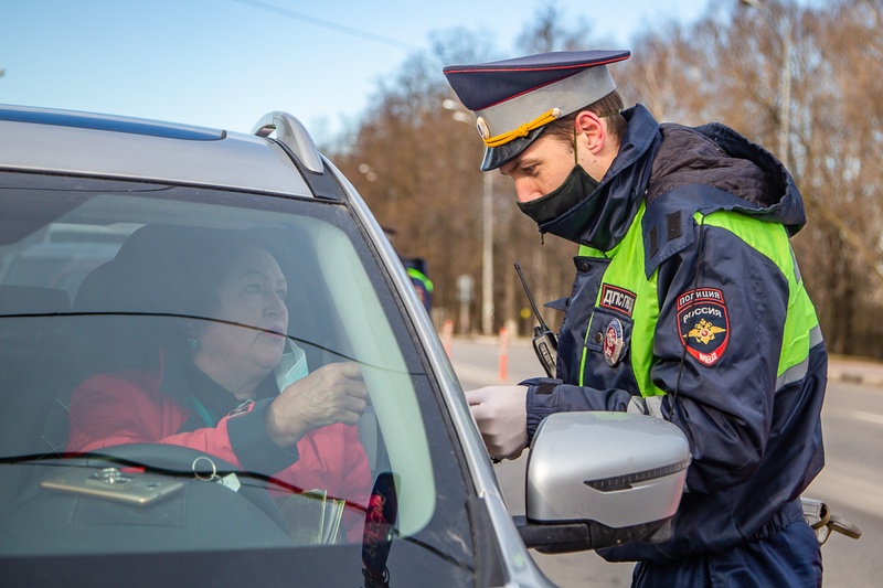 В Одинцовском округе водителей проверяли на наличие медицинских масок, Апрель