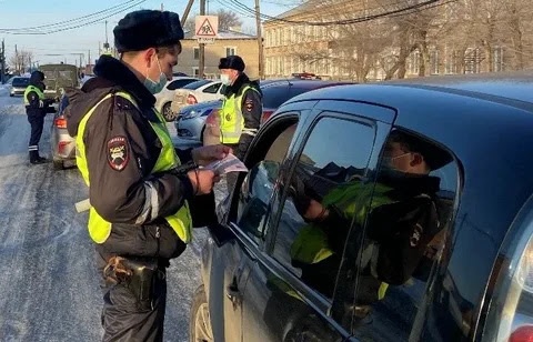 В период новогодних праздников автоинспекторы проверят дисциплинированность водителей в Московской области, Декабрь