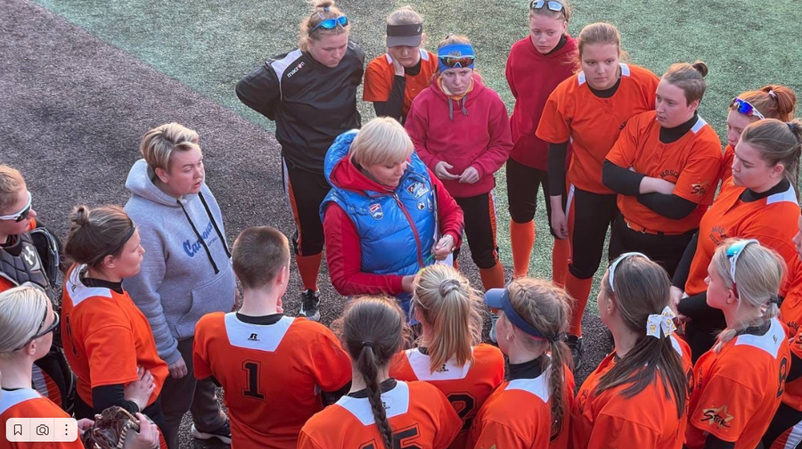 Женская юниорская команда по софтболу «Калита» из Одинцовского округа заняла 2-е место в чемпионате России, Май
