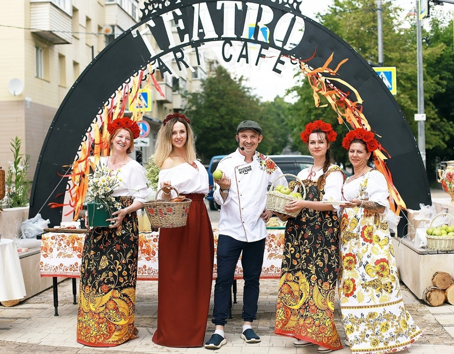 Шихово текст 1, В Звенигороде прошёл Шиховский фестиваль музыки и ремёсел «Звенящая струна»