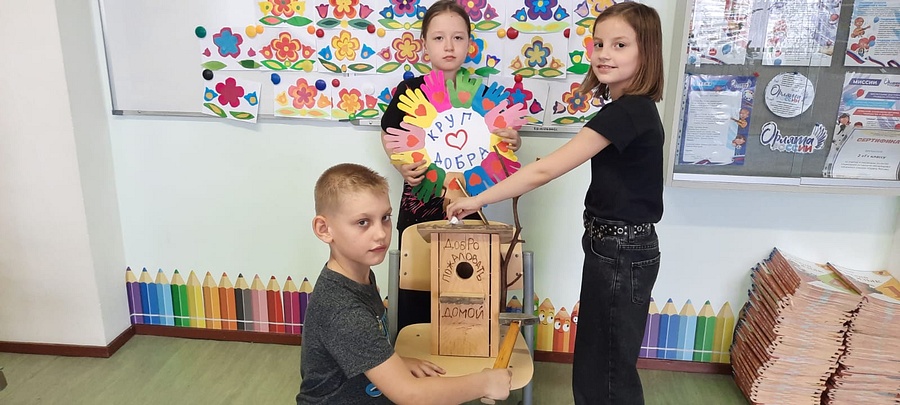 В Одинцовских школах провели акции по изготовлению кормушек в рамках «Дня добрых дел»