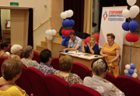 Встречи цикла «Защитим старшее поколение от мошенников!» прошли в Горском и Барвихинском