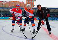 Команда главы Одинцовского района «Армада» сыграла с хоккейным клубом «Снежинка» из Горок-10