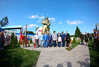 Памятник герою-летчику Валерию Чкалову установили в поселке Старый городок