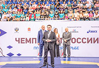 Андрей Воробьев поприветствовал участников Чемпионата России по спортивной борьбе в Одинцово