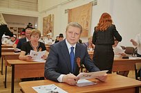 Андрей Иванов принял участие в «Диктанте Победы» в Звенигородской СОШ №4