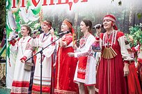 Более 3000 человек приняли участие в Троицких гуляниях в Звенигороде