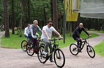 Андрей Воробьев, Андрей Иванов и Федор Бондарчук проверили готовность парка «Раздолье»