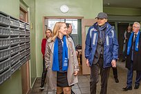 Дмитрий Голубков проверил ход замены лифтов в жилых домах Одинцово