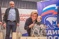 Еще одна многодетная семья Одинцовского округа приняла участие в благотворительной акции
