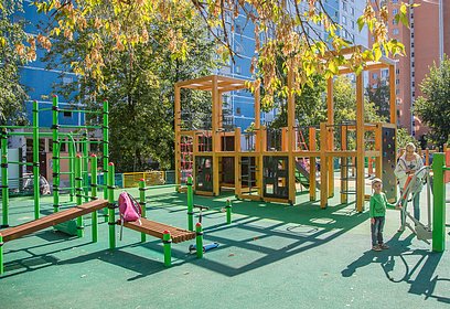 Две детские площадки по губернаторской программе появятся в Одинцово до конца августа
