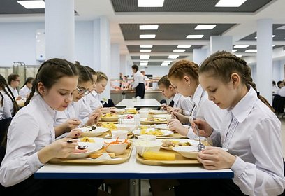 Более 22 000 школьников обеспечат бесплатным питанием в Одинцовском округе