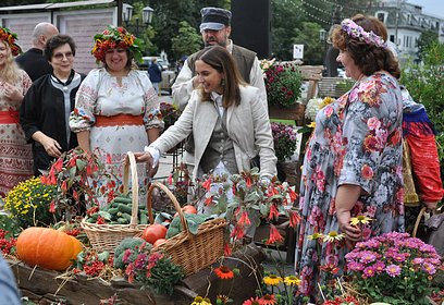 Гастрономический фестиваль «Звенигородский амбар» предлагает посетителям фермерские заготовки и соленья