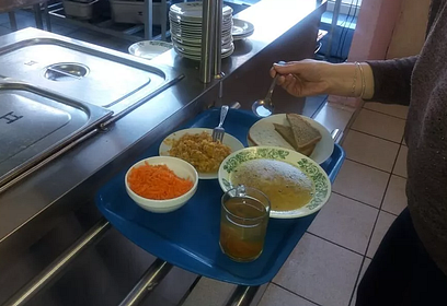 Горячим питанием в муниципалитете охвачено более 34 тысяч учащихся