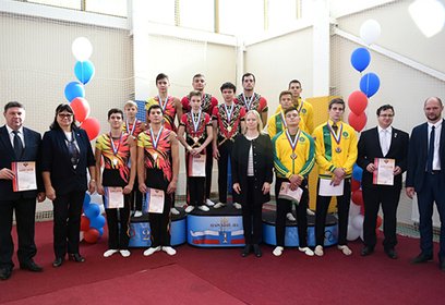 Акробаты из Одинцовского округа завоевали 6 медалей на чемпионате России