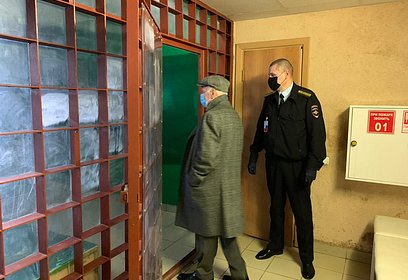 Общественники проверили работу Дежурной части Лесногородского отдела полиции