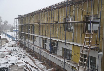 Андрей Иванов: Реконструкция детского сада в поселке Новый городок выполнена почти на 80%