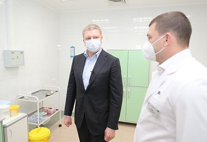 Андрей Иванов проверил пункты вакцинации от коронавирусной инфекции