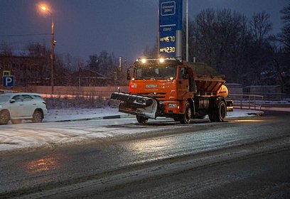 Более 60 единиц специализированной техники было задействовано в уборке снега в эти выходные в Одинцовском округе