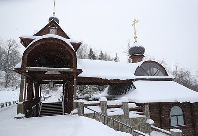 Андрей Иванов проверил готовность купели в Саввино-Сторожевском монастыре к Крещенским купаниям