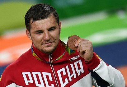 Одинцовский борец Сергей Семенов выиграл золото Чемпионата России