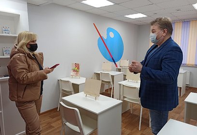 Оксана Пушкина осмотрела новый клуб проекта «Активное долголетие» в Звенигороде