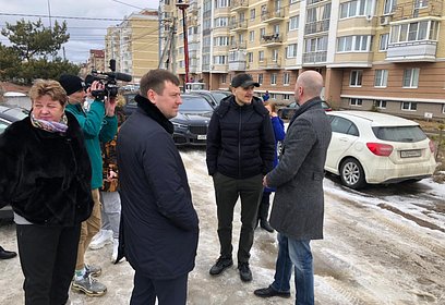 Дмитрий Голубков обсудил с руководством Звенигорода дорожную проблему в микрорайоне Супонево