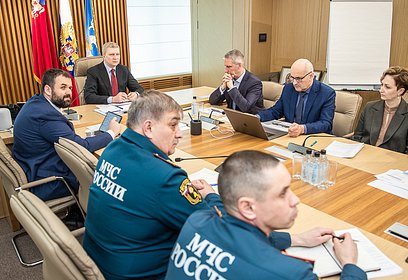 Глава Одинцовского округа Андрей Иванов провёл совещание по подготовке к паводкам