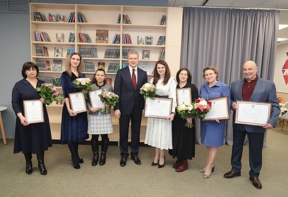 Андрей Иванов поздравил работников сферы культуры с профессиональным праздником