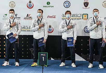 Рапирист из Одинцово стал чемпионом мира среди юниоров в командном соревновании