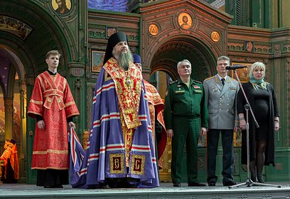 Освящение воинских символов и икон Святого Архангела Гавриила прошло в Главном храме Вооруженных Сил РФ