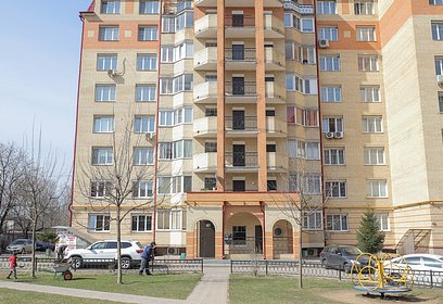 В Одинцовском округе ведётся ремонт 44 подъездов в многоквартирных домах