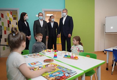 Андрей Иванов проверил работу детского сада «Палисадик» на 60 мест в Звенигороде