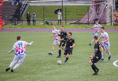Футбольный матч между звездами ТНТ и командой блогеров «Амкал» прошел в Одинцово
