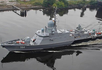 Малый ракетный корабль «Одинцово» принял участие в параде военно-морского флота