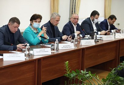 Ход социальной газификации и безопасное использование газового оборудования обсудили на совещании в Звенигороде