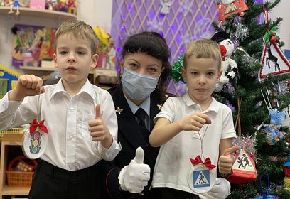 В Одинцовском городском округе прошел конкурс поделок «Лучшая новогодняя игрушка по мотивам правил дорожного движения»