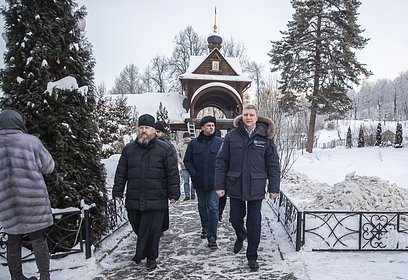Андрей Иванов проверил подготовку купели в Саввино-Сторожевском монастыре к празднику Крещения