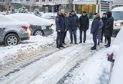 Андрей Иванов проверил качество уборки снега в микрорайона № 4 и № 5 Одинцово